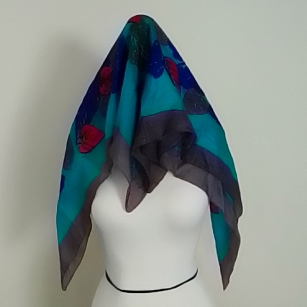 Scarf - Picture 3 of 6
